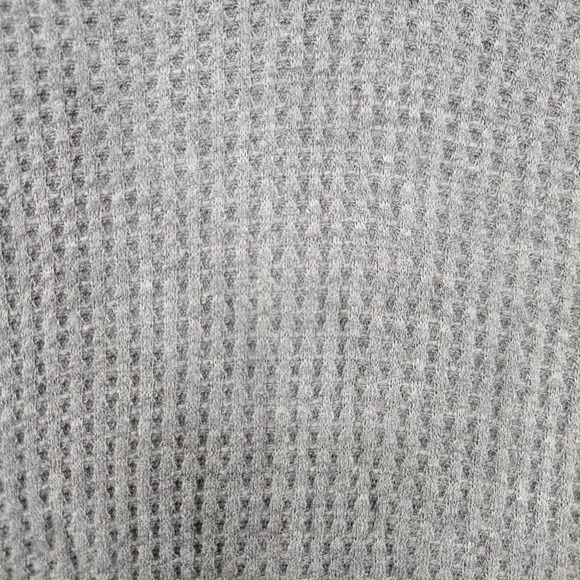 We The Free Gray Waffle Knit Long Sleeve High Low Top Easy Does It Tee Size XS - Picture 5 of 9